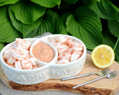 Five-Minute Shrimp Cocktail Sauce ♥ KitchenParade.com. An easy DIY, just six ingredients, mixed to taste, sized to use.