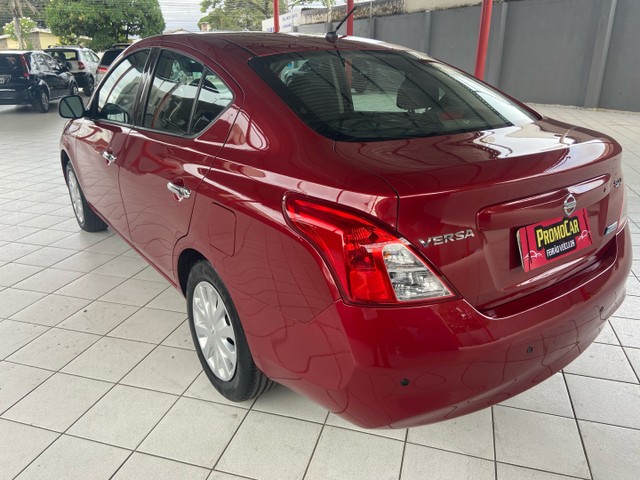 VERSA SV 2014 1.6 (CARRO IMPECÁVEL)