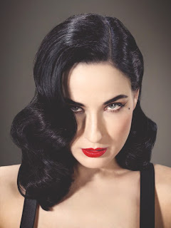  Dita von Teese