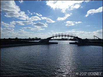 P1060858sm