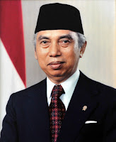 Adam Malik berasal dari Indonesia