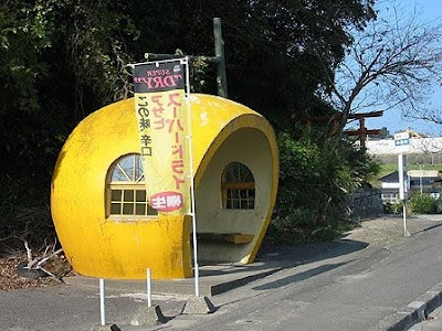 25 More Cool And Unusual Bus Stops (25) 18