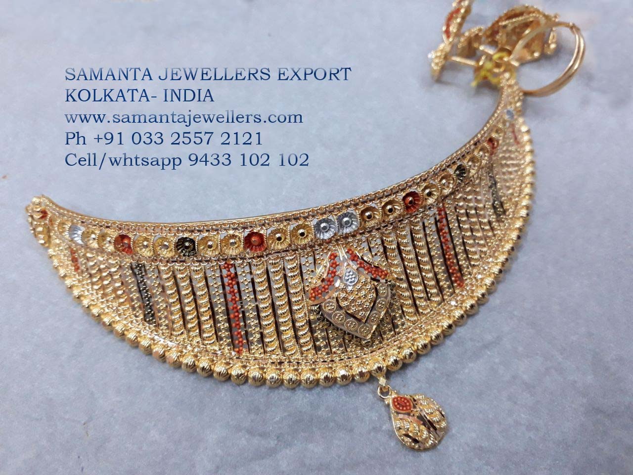 Latest Gold Choker Necklace Designs,gold choker designs, light weight gold choker, wedding choker designs, gold necklace,