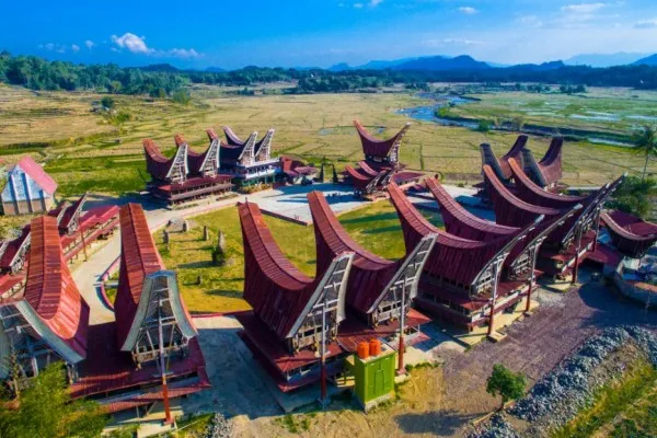 Tana Toraja: Budaya Unik Sulawesi