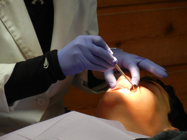 العلاقة والاسباب المختلفة بين المرض والالام الاسنان