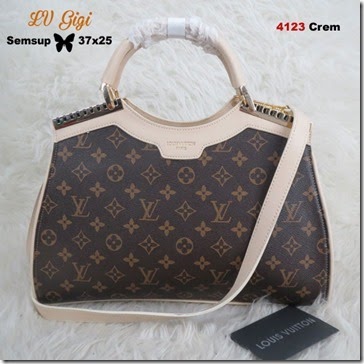 LV 4123 Gigi (245.000) - Kulit LV , 37 x 25