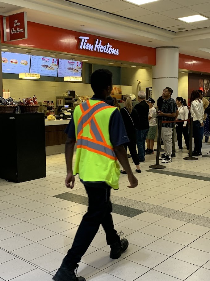 Tim Hortons - Toronto Pearson Airport Terminal 3