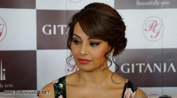 Bipasha+(1)