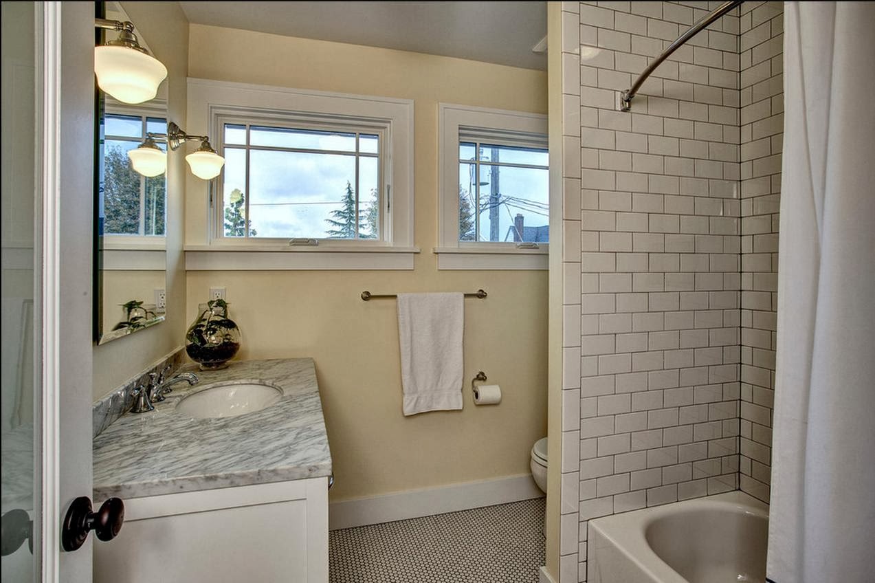 Delorme Designs: SMALL BATHROOMS-USE WHAT YOU'VE GOT!!