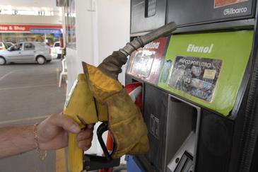 Abastecer com gasolina está cada vez mais vantajoso em Pernambuco