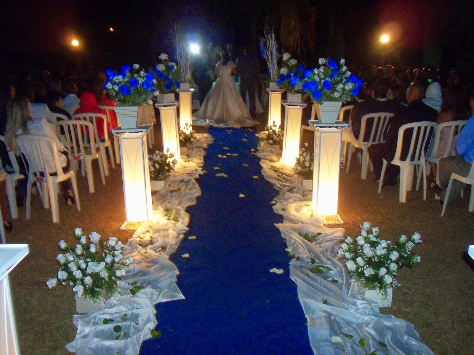 Fotos De Arranjos De Flores Artificiais Para Igrejas - Arranjos para decoração Casando Sem Grana