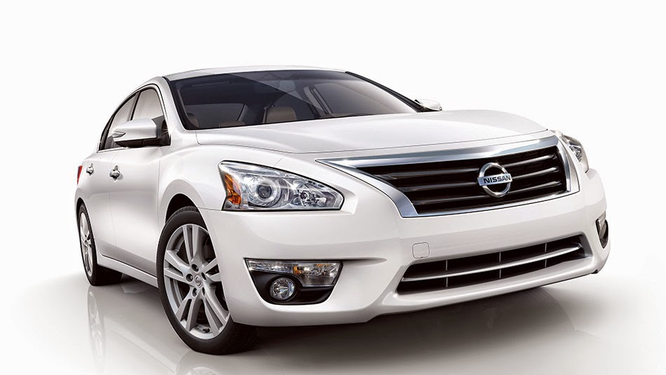 Exterior Nissan Altima Design Is The Best In US and UK