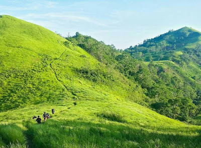 lokasi tempat wisata yang yangi hits yaitu Wisata Bukit Birah