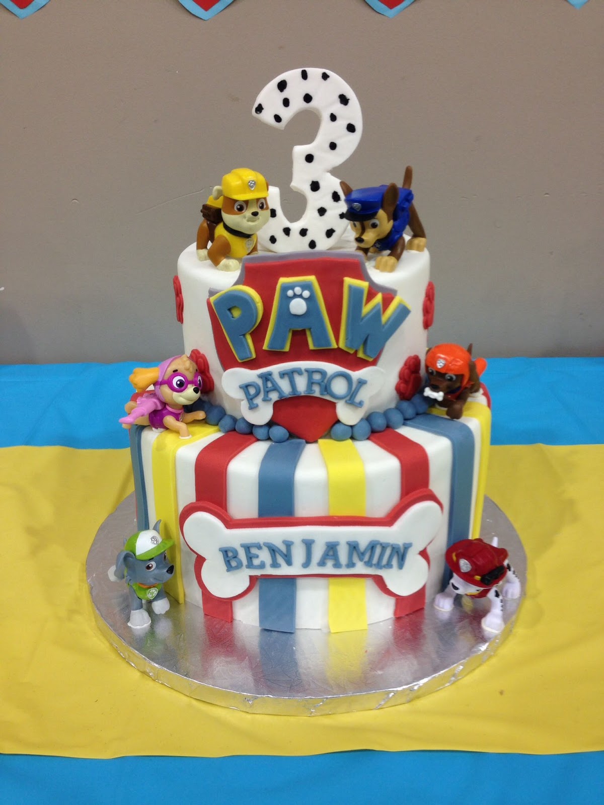 paw patrol birthday cake