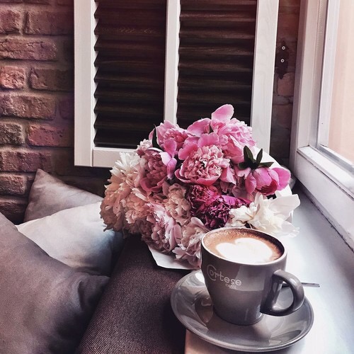 Pretty Pink Peonies Breakfast Cappuccino 