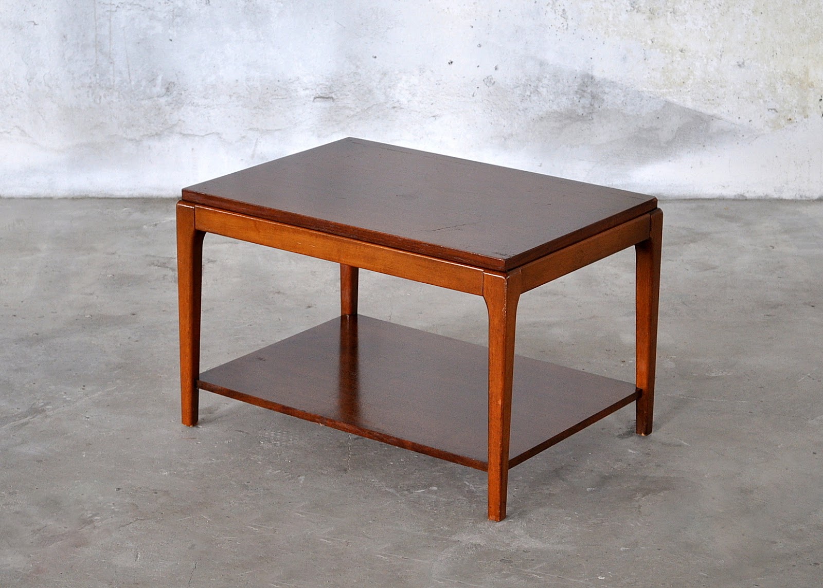 SELECT MODERN: Mid Century Modern Side / End Table / Small ...