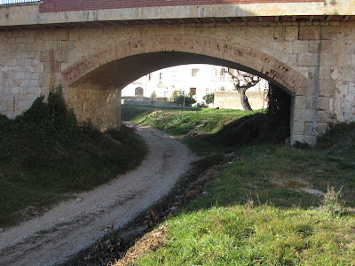 RUTA DEL SALPÀS (I) Masies al voltant de La Bisbal del Penedès  (Sud-oest del terme municipal), Pont de la Riba o Pont de la Riera de la Bisbal