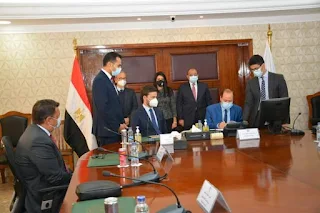 وزيرا التنمية والتعاون يشهدان توقيع بروتوكول عقد مشروع تطهير مصرف كيتشنر