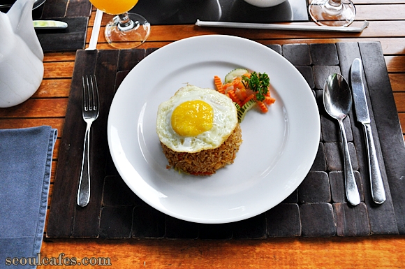 bali coffee breakfast fried rice