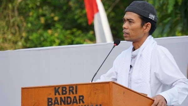 Buka-bukaan UAS Lawan Pesan dari Jakarta Saat Turun Gunung ke Pilkada