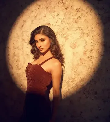 Mouni Roy