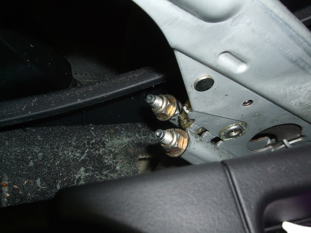 BMW E46 Hand Brake Adjustment Loose