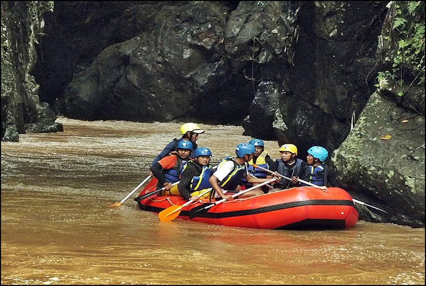 Pangcalikan, Surga Arung Jeram di Sumedang