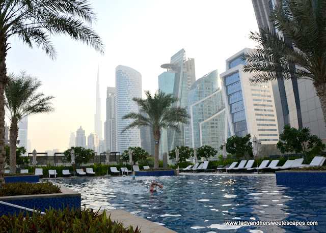 JW Marriott Marquis Dubai's outdoor pool