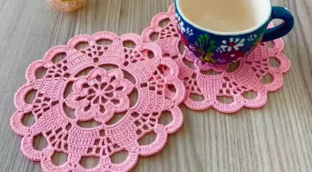 PRECIOSO PORTA VASOS A CROCHET Aprende a Tejer Pequeños Tapetes Calados