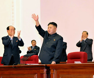 Ông Kim Jong-un đón nhận những tràng pháo tay chúc mừng tại đại hội của đảng Lao động Triều Tiên 