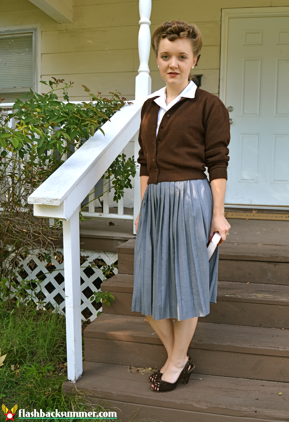Flashback Summer: Subtle Winterizing and a Sewn-Up 1940s Blouse Pattern - 1940s vintage outfit