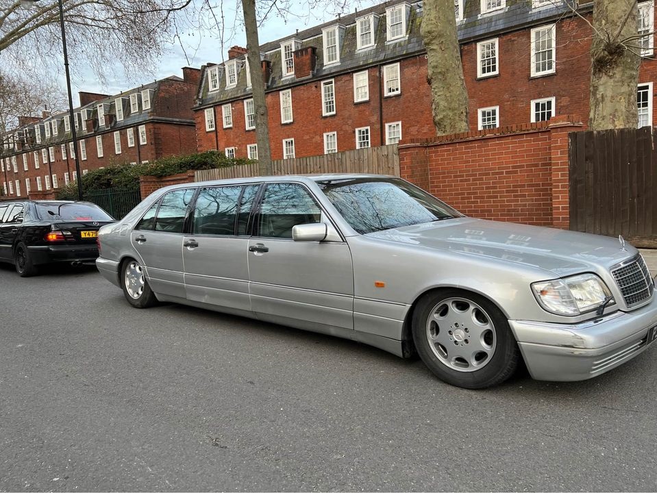 Mercedes-Benz W 140 S 320 Stretchlimousine