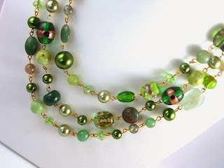 https://www.etsy.com/uk/listing/167119963/extra-long-green-and-gold-necklace-semi?ref=shop_home_active