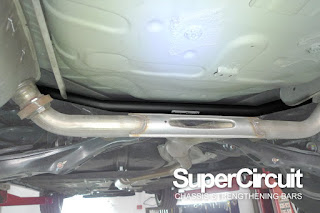 Honda Civic FC 1.5T rear undercarriage with the SUPERCIRCUIT Rear Lower Bar installed.