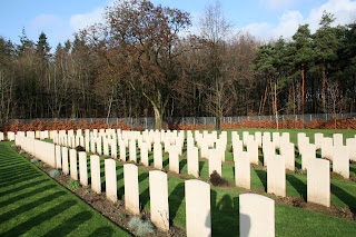 WWII graves at Rheinberg War Cemetary