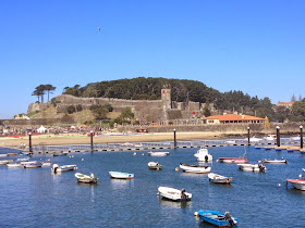 Spain, beaches in Patos, Panxón, America, Ramallosa and Baiona   by E.V.Pita (2015)  http://evpita.blogspot.com/2015/03/spain-beaches-in-patos-panxon-america.html   Playas de Nigrán y Baiona    por E.V.Pita (2015)  Praias do Val Miñor