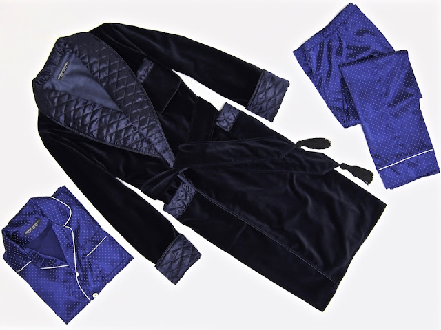 Mens warm velvet dressing gown blue quilted silk smoking jacket robe