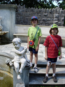 Young Sonnenberg Gardens visitors