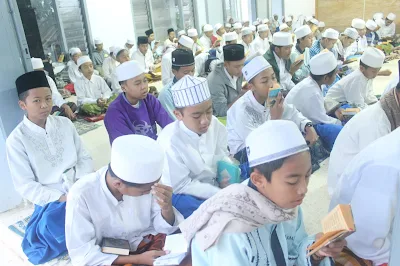 #Info Pesantren - Cuaca Dingin Mencapai 18' C, Santri Tetap Aktif