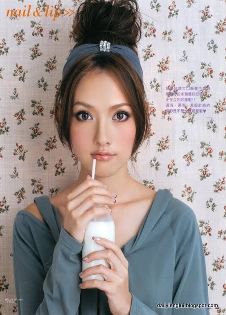 Bea Hayden / Guo Biting (郭碧婷) Bea Hayden / Guo Biting (郭碧婷)
