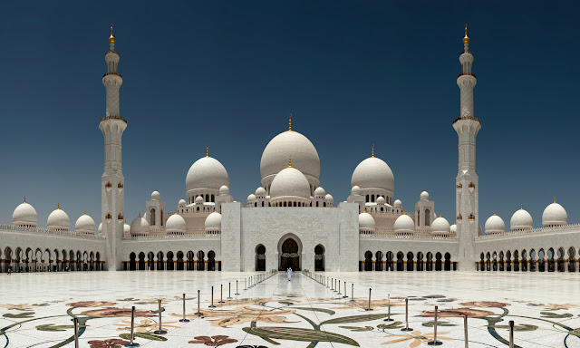  Sheikh Zayed Mosque