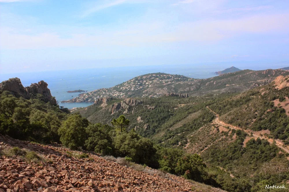 Le pic du Cap roux ( Estérel, Var)