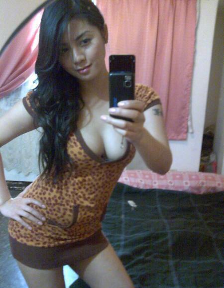 Foto HOT | Cewek Cantik Bugil di Facebook | JuraganABG.com