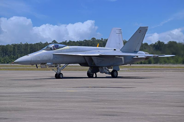 Boeing delivers first Super Hornet Blue Angel test jet