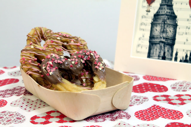 churros con forma de corazón