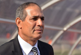 بادو الزاكي يدرب المنتخب التونسي بعد إخفاقه في اتحاد طنجة