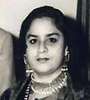 Lateef Fatima, Ibu Shah Rukh Khan