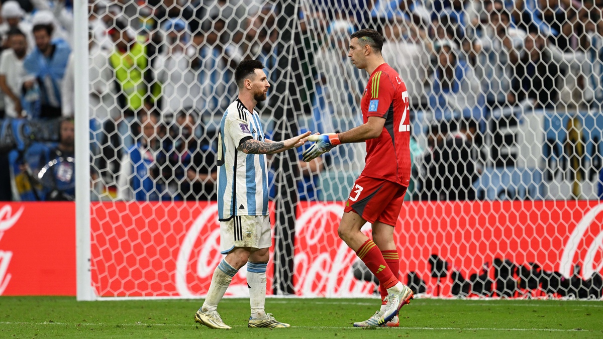 Qatar 2022: Con Dibu Martínez como héroe, Argentina venció por penales a los Países Bajos y jugará la semifinal del Mundial con Croacia
