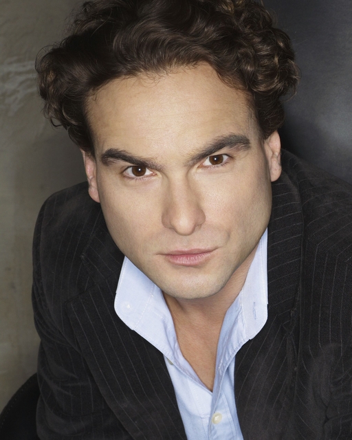 Johnny Mark Galecki Bree 30 de abril de 1975 um ator estadunidense 