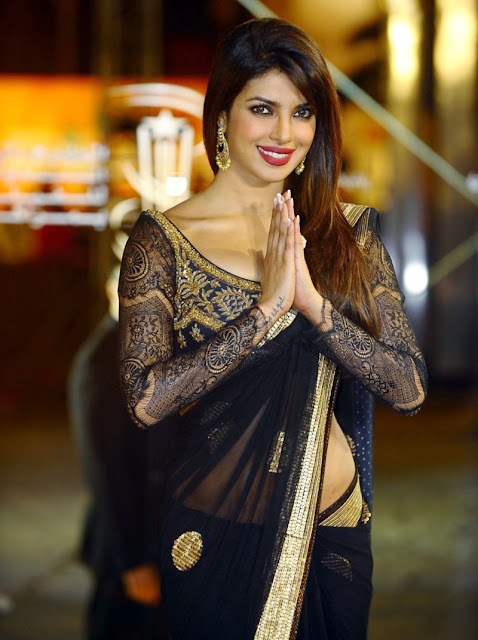 Priyanka Chopra Sizzling in Black Saree